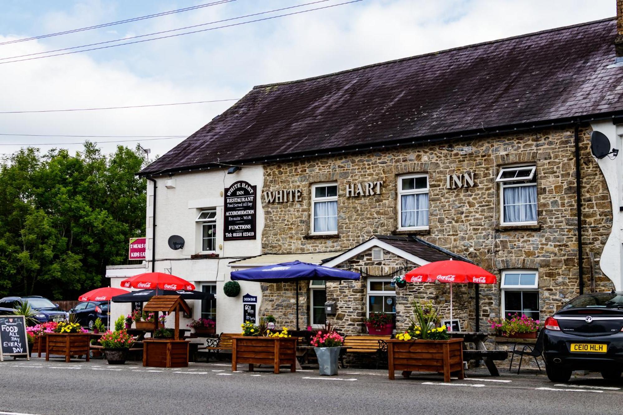 The White Hart Inn Llandeilo Buitenkant foto